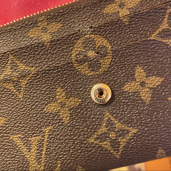 LOUIS VUITTON Emilie Blooms Wallet EC - Picture 12 of 16